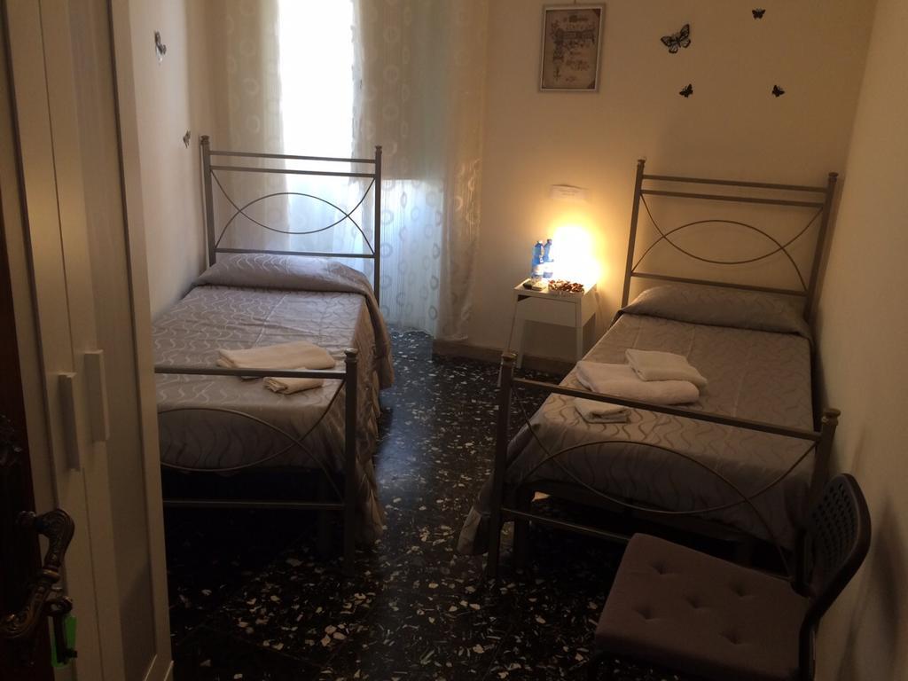 B&B Mascagni คาตาเนีย ภายนอก รูปภาพ