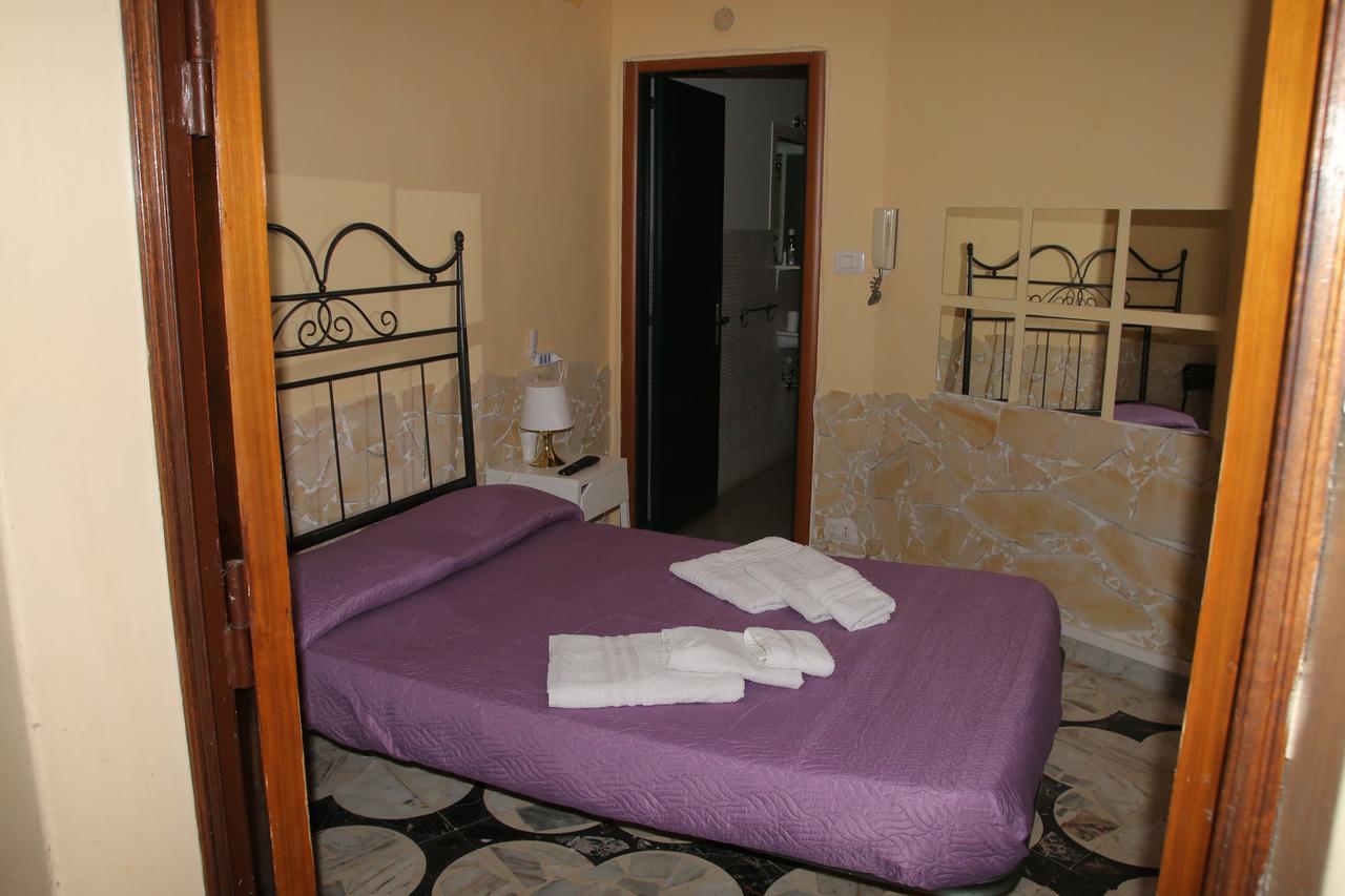 B&B Mascagni คาตาเนีย ภายนอก รูปภาพ